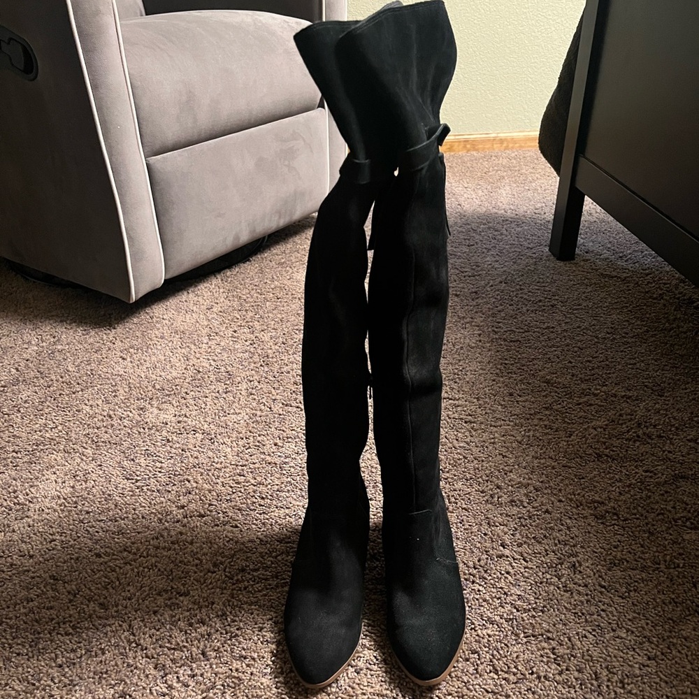 Sole Society Erika black suede tassel boot OTK, size 9